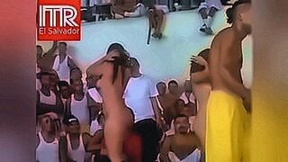 Red-Hot Premiere Naked women at a porn party in El Salvador prison — | cmnf | drags you in deeper