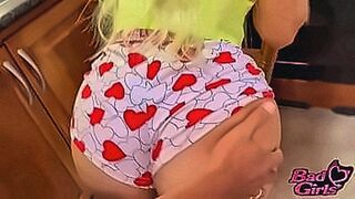 Strictly Adult Big ass big blonde stuck in the kitchen gets groped and fucked by her perverted stepson — | سكس المحلة | leaves you gasping