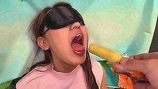 Online Now If she can guess all the contents of her mouth while blindfolded, she gets a prize! Mai is 20 years old and a modern gal who takes up the mission! She can tell the taste of a bar... — | badanninha sexo | takes pleasure to the next level