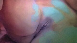 Hot Right Now FLOASFIST.3GP — | 3gp sexy video | dives straight into the action