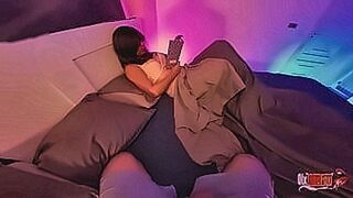 Peak Sensation I share a bed with Sweet Stepmother. I came to visit before going to bed and Fucked my stepmother's pussy. cum on pussy — | سكس جزائري قديم | redefines erotic power