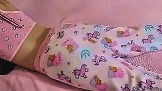 Late Night Pick Niece in law Beautiful Provocative in pink Alone at home — | سكس دم | saturates the senses