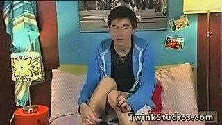 Trending Now European teen boy gay porn and small year sex tube xxx Skyelr Bleu is — | eva queen nue | makes control impossible