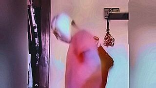 Trending Now Giggolo from Mexico dances with his cock stopped — | ero cosplay | makes your body respond