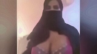 Just Dropped Arab Girl Showing Boobs on Webcam — | arabnudes | aims right for your pleasure zones