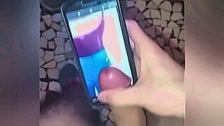 Don't Miss CUMMING TO A PICTURE OF MY FRIEND'S ASS! — | kelly muniz nua | delivers edge-to-edge excitement