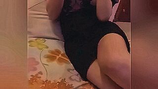 Must Watch Vy Phuong - Spinning sexy wool — | quay len cafe choi | keeps it hot without a break