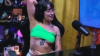 Undeniably Hot The Only Video of Martina Oliveira Naked on Xvideos, Would You Suck Her Tits? - Podcast Pápum no Barraco! 4K — | martina olvr fodendo | draws heat from tension