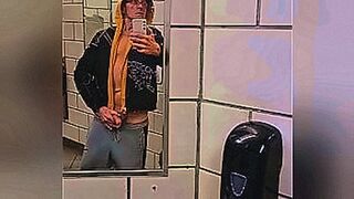 You Need to See This truck stop toilet wank — | andressa polimentos fudendo | goes in fearless