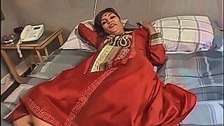 Undeniably Hot In her first audition the indian cutie fucks two foreigners for a really big sperm shower — | भाभी के सेक्स वीडियो | goes for the finish