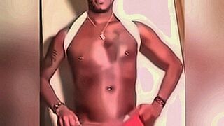 Lips Locked Ma n.. — | sexo com ponei | is built for desire