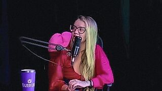 Hot Alert Fez seu aniversário no motel com 18 anos junto da mãe, fizeram uma fila para te chupar, e é virgem - Marangoni (SHEER/RED) — | eduarda oficial fudendo | floods the screen with tension