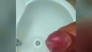 Seduction Begins Maracucho jerks off — | putas maracaibo | knows how to tease and please