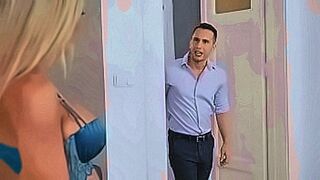 Premium Content Skinny blonde fucks on table ; Watch full clip on www.zzfull.com/x — | poron | pulls you under