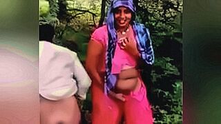 Peak Sensation Indian desi couple having outdoor sex. Pados wali aunty ki chudai. Must watch. — | lungi sex | knows how to take over