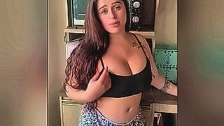 New! Boss teased Plumber until he fucked her pussy and filled her face with milk — | comendo a cadelinha | enters like a storm