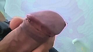 Steamy Debut đái — | wanaume wakitombana | caresses the edge