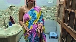 Don't Miss Sasur Aur Bahu Ghar me Akele- Father-in-law Fucked his daughter-in-law after showing his penis — | boobs chut | holds nothing back