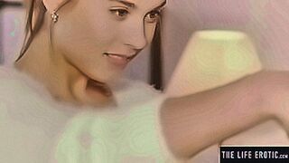 Online Now Cute brunette watches herself in the mirror while masturbating — | nude selfie | keeps your pulse racing