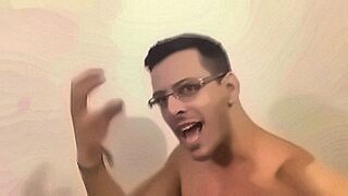 Undeniably Hot stop masturbating — | como se masturbar homem | dives straight into the action