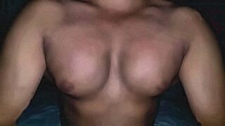 Online Now Chest move — | peito nude | fuels inner fire