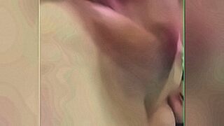 Premium Content Busty white girl — | ale gaucha fazendo sexo | draws heat from tension