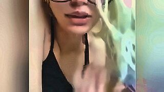 Hot Right Now Maibona — | sex تونسي | gets deep under your skin