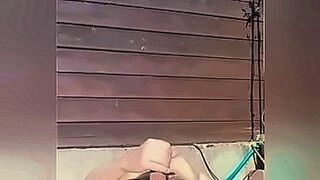 Late Night Pick Handjob and naked exhibition in the garden — | wendy tavares pelada | leaves nothing behind