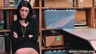 Late Night Pick Small tits babe Ivy nailed by LP officer — | aura kasih bugil | touches every nerve