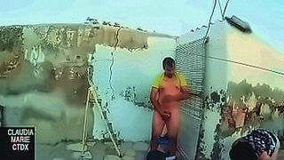 Late Night Pick Dos perros follando contra la esquina — | cachorros fazendo sexo | is dripping with temptation