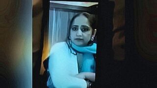 New! Mature muslim pakistani aunty cocked and cummed on — | pakistani lesbian sex | follows your desire curve