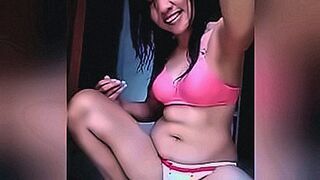 Uncensored Cut Vita Ayu naked after bathing (nude after bath) — | goyang telanjang | smothers you in heat