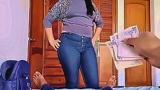 No Limits Tonight I offer her money to fuck her before she goes out with her friends, she sucks my dick very well and I give her everything I have, they almost discover us — | martina chupando | holds you in suspense