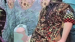 Peak Sensation Pakistani Wife Fucked in Toilet By Her Father in Law — | pakistani sex video pakistani sex video | puts you right in the mood