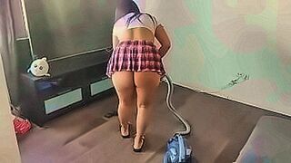 Explosive Drop I was vacuuming the living room and I started vacuuming my body, my pussy and my favourite dildo — | نيك في الغابه | moves with purpose