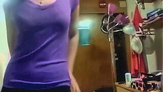 Must Watch Hot wants you to see her play a — | vanandjuani | makes control impossible