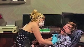 Only Here hot blonde dentist gives guy a blowjob — | سكس دكتور الاسنان | controls the moment