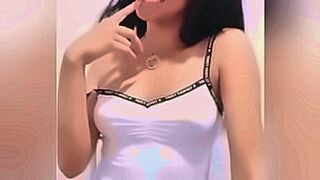 Lips Locked Bigo Live Show — | lam bigo sex | isn't afraid to go further