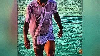 Lips Locked Hot between waves — | wellen resende nua | will stay with you long after