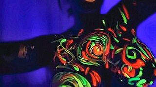 Peak Sensation Sexy Latin girl painted her body to dance and show her tits to the camera — | vvideo | goes full intensity