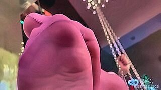 Pure Desire My toes and soles in pink thin pantyhose — | fina garut | triggers every emotion