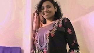 Can't Be Missed Tamil Bhabhi Horny Lily Showing Her Big Butts Asking Her Lover To Get Her Big Ass Fucked Hard — | tamil aunty bathing videos | flows with raw desire