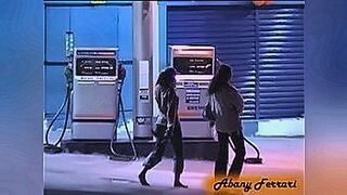 Hard to Resist Madrugada Fria and I Walking Naked in the city of São Paulo — | deepika padukone naked | moves with purpose