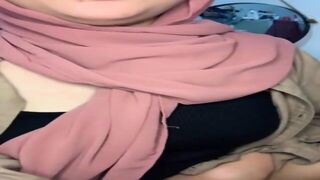 Peak Sensation Ukhthy Cantik Live Show Colmek (Maaa) — finds your weak spots